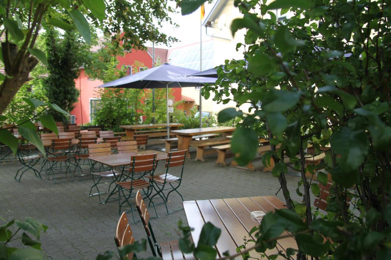 Hotel-Gasthof Zur Post 벨부르크 외부 사진